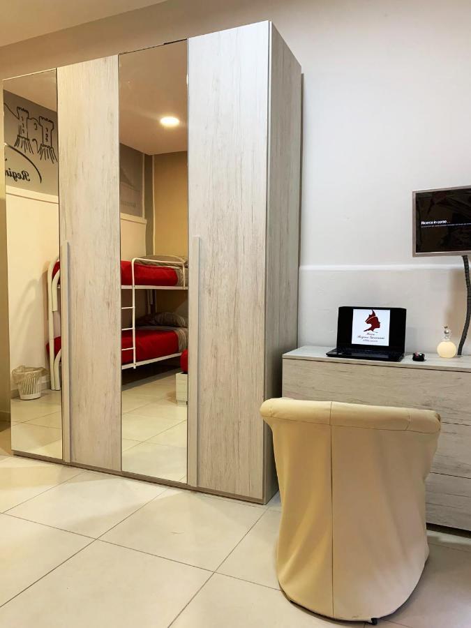 Home Regina Giovanna Naples Extérieur photo